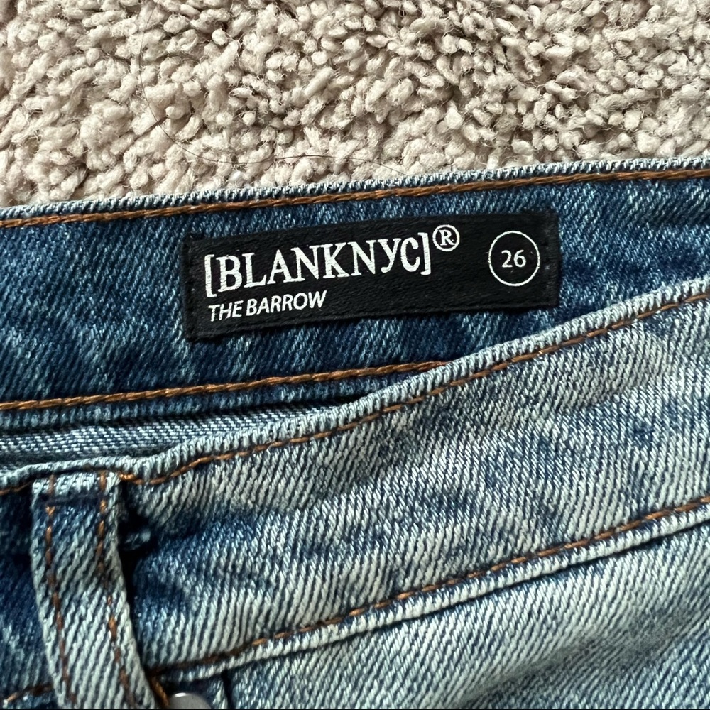Denim shorts - Picture 3 of 3